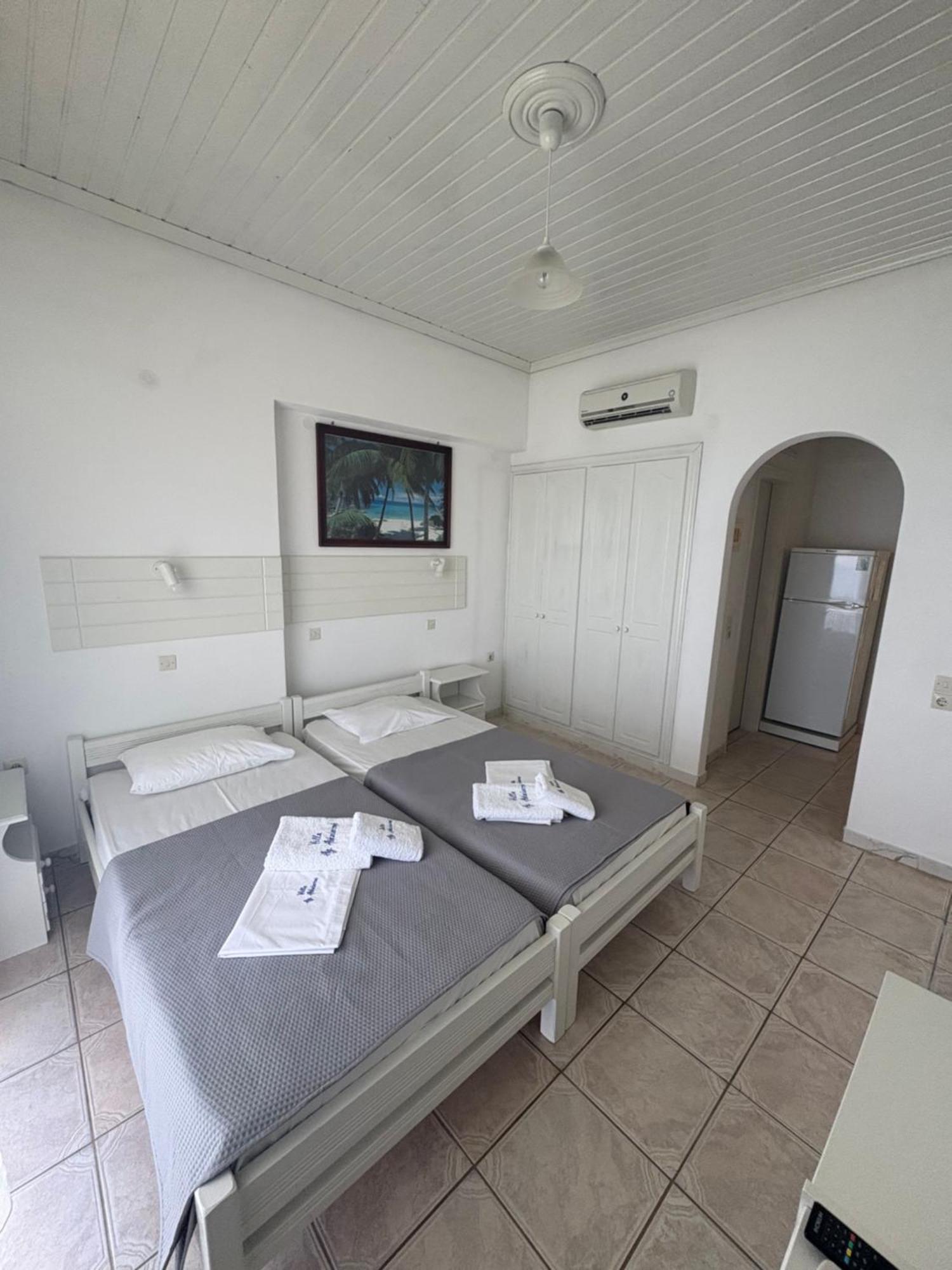Villa Agia Aikaterini アモウディ エクステリア 写真